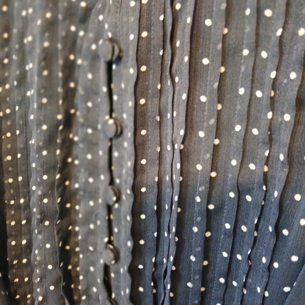 Classy No Brand Navy and White Polka Dot Dress, Size 6 in EUC - Picture 4 of 5